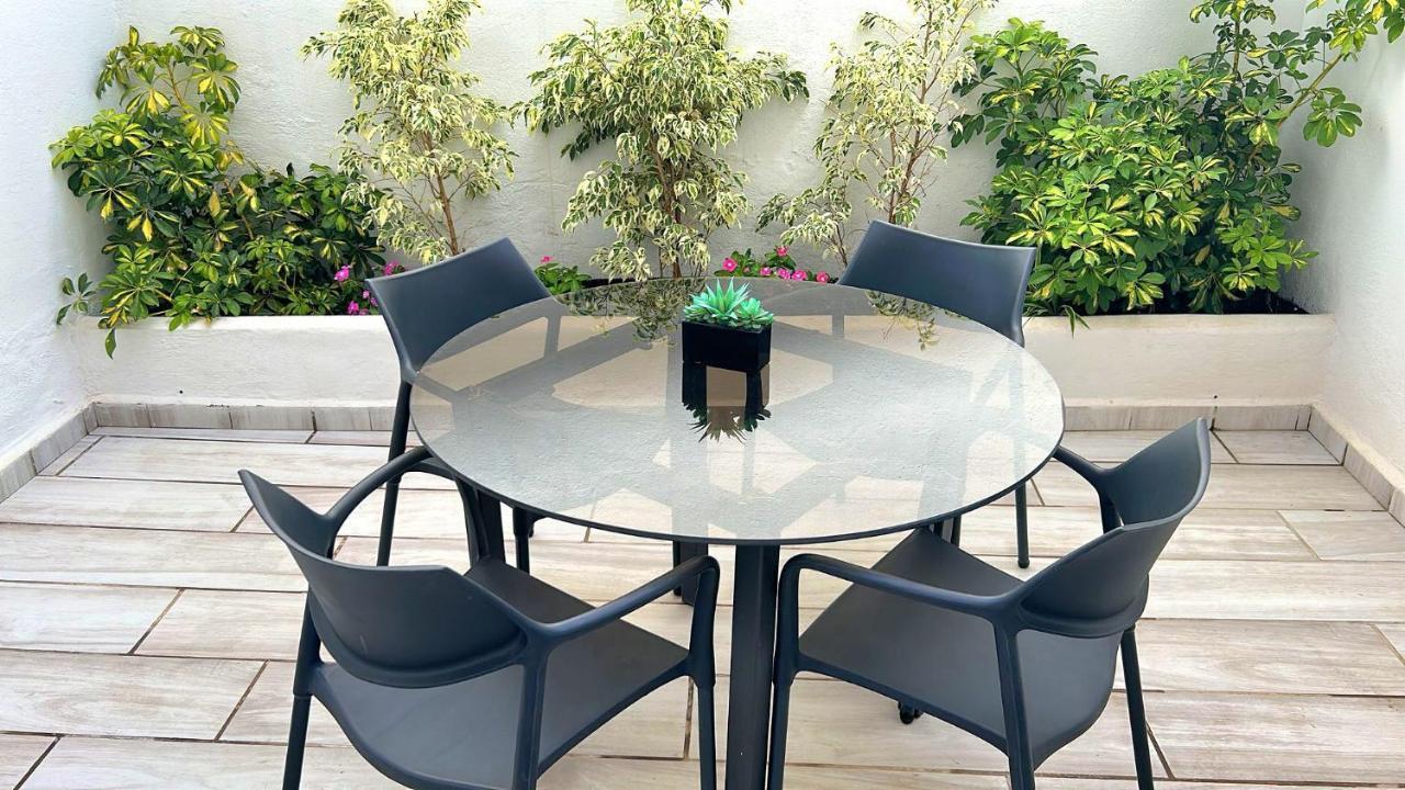 Apartmán New! Renovated, Centrally Located, Private Entrance, Terrace Valencie Exteriér fotografie